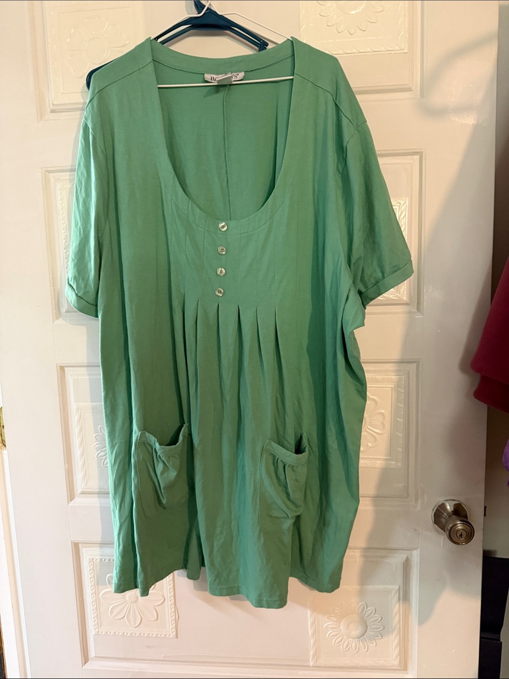 Green top by Roamans size 5x.